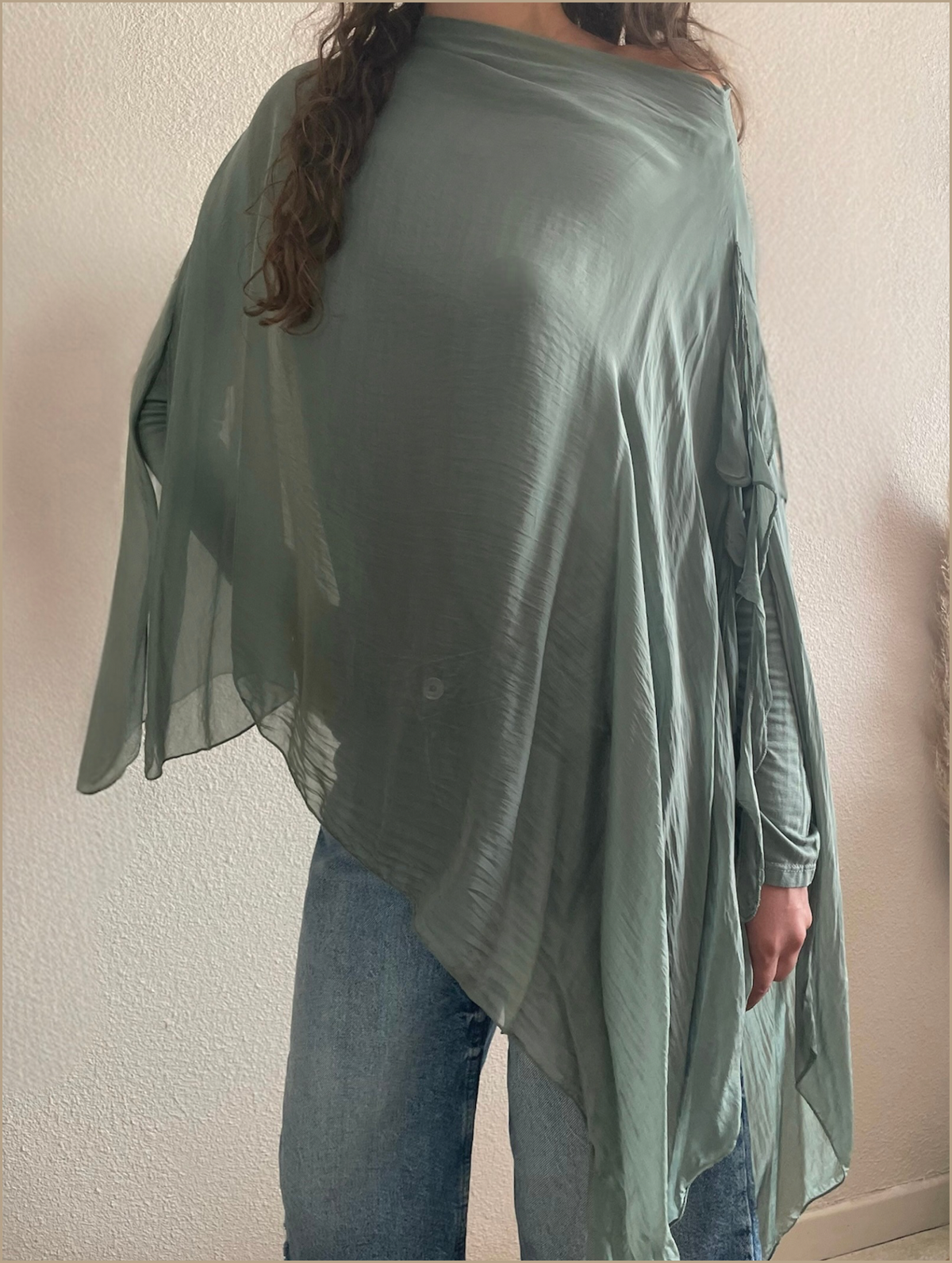 Poncho Vert Sauge – Voile Fluide Bohème Chic