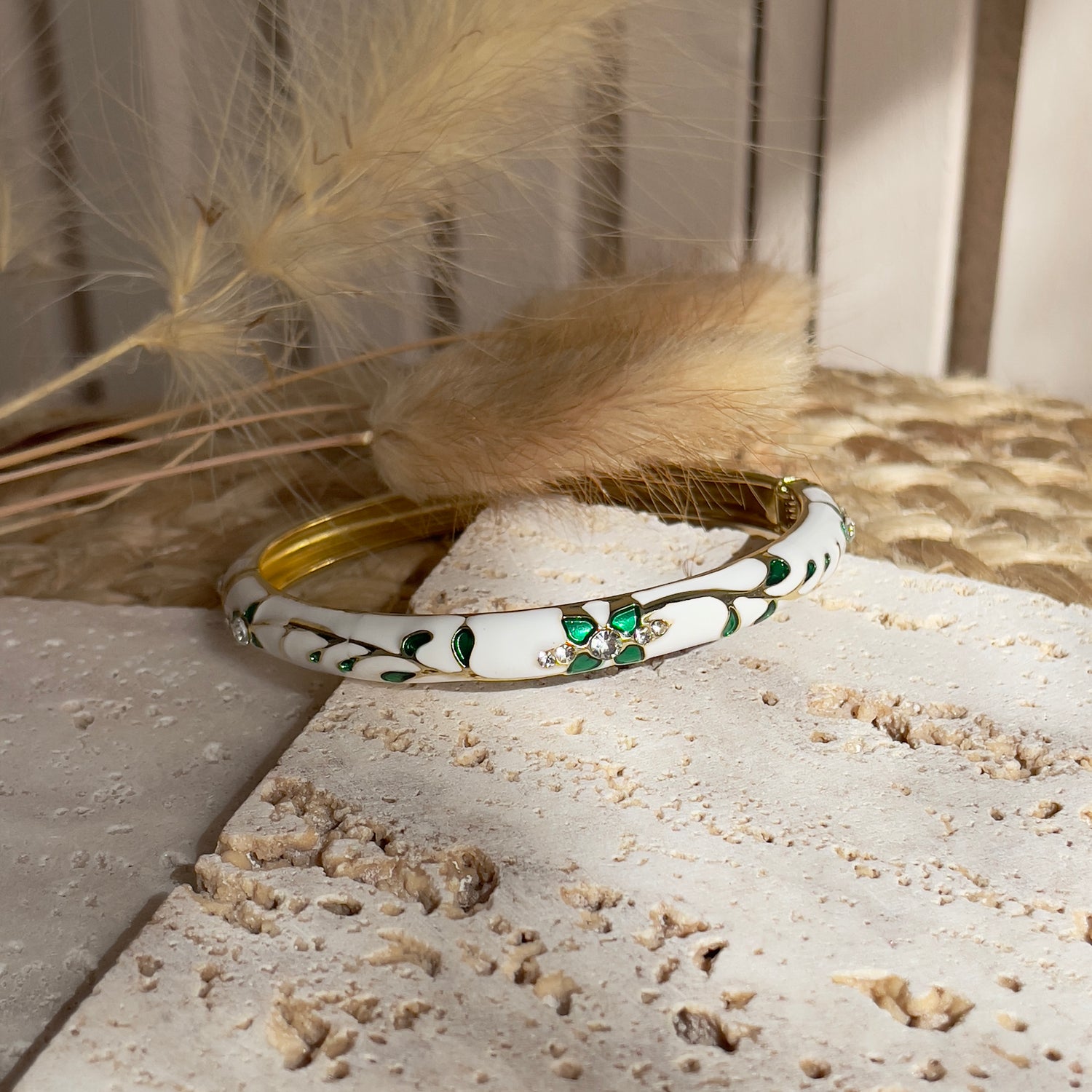 Bracelet Jonc Thailandais émaillé tendance blanc et vert pour femme 
