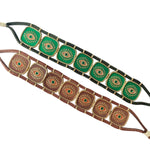 Bracelet EYE BOHÈME en nubuck avec plaque dorée en acier inoxydable ornée d’un œil, style bohème chic.