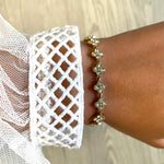 Bracelet trèfle zirconium en acier doré tendance pour femme 