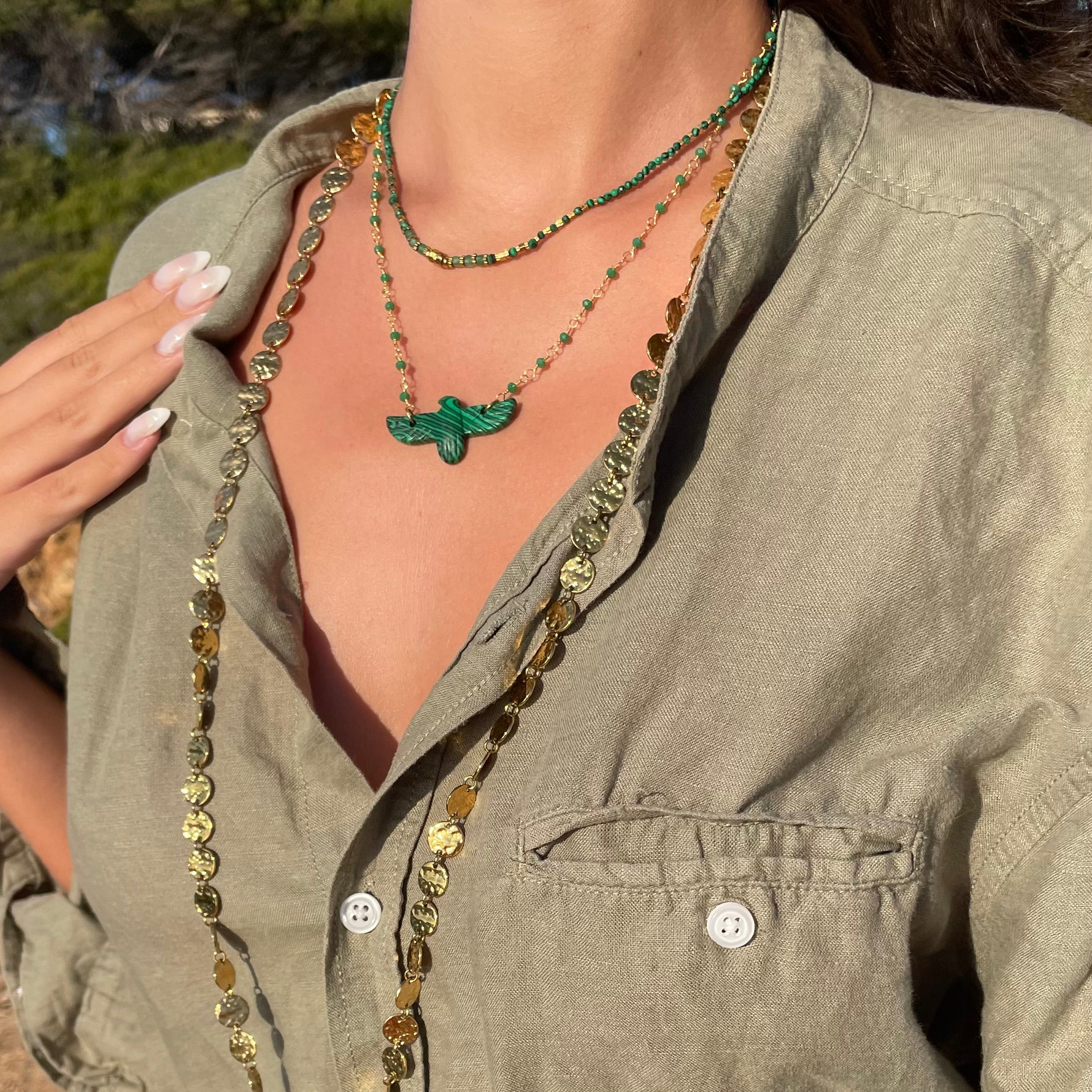 Collier aigle vert en acétate et acier pour femme bijou tendance bohème 